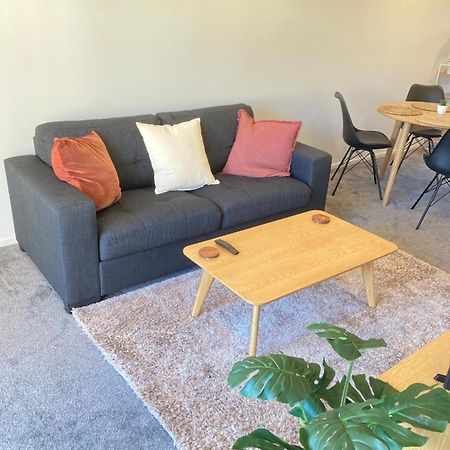 Cheerful 2 Bedroom Townhouse In Addington! Christchurch Exterior foto